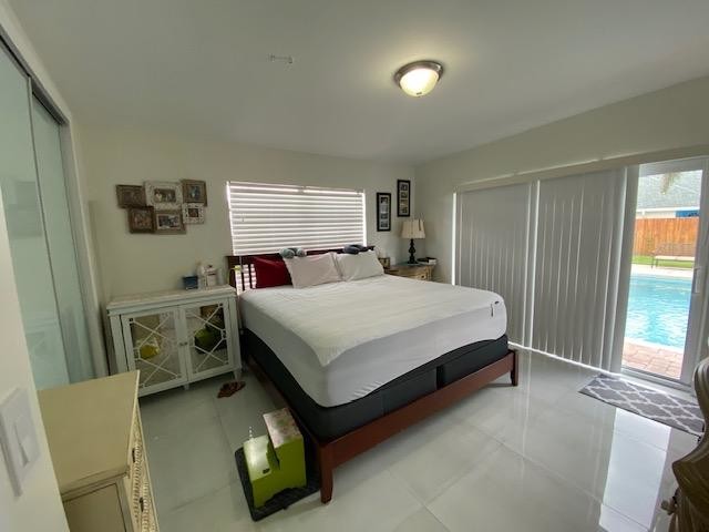 Building Photo - 6601 Lake Clarke Dr