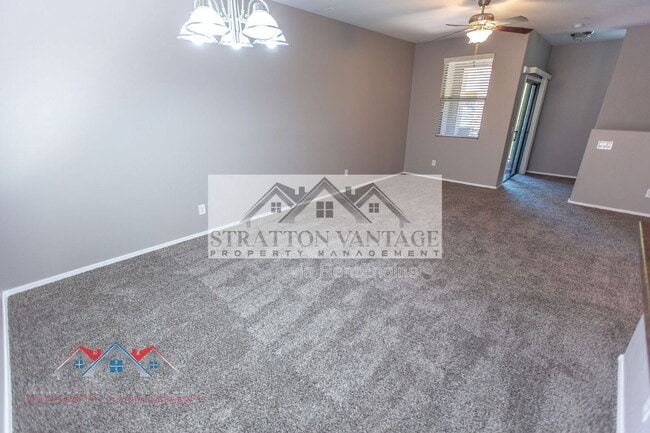 Building Photo - 900 S 94th St