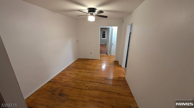 Building Photo - 196 Tuxedo Pkwy