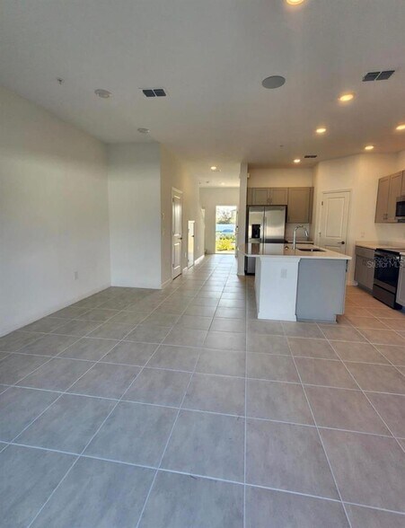 Building Photo - 4580 Calvary Wy