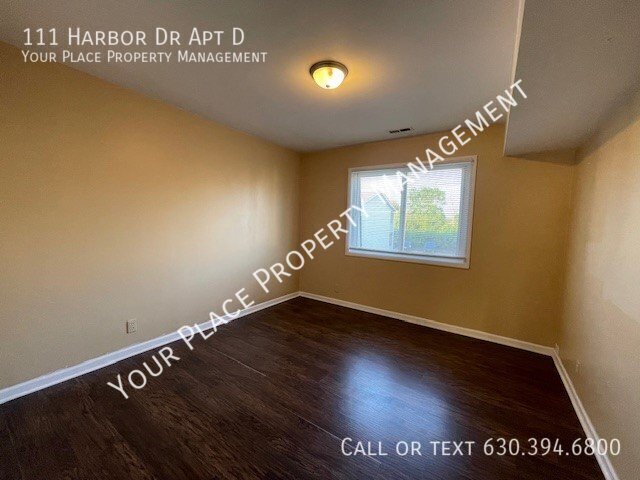 Building Photo - 111 Harbor Dr