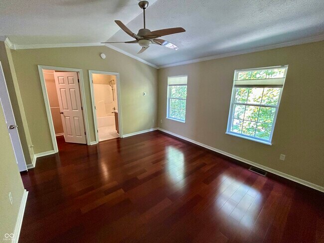 Building Photo - 3078 Armory Dr