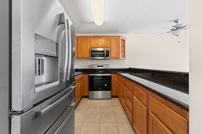 Building Photo - 6120 Decena Dr