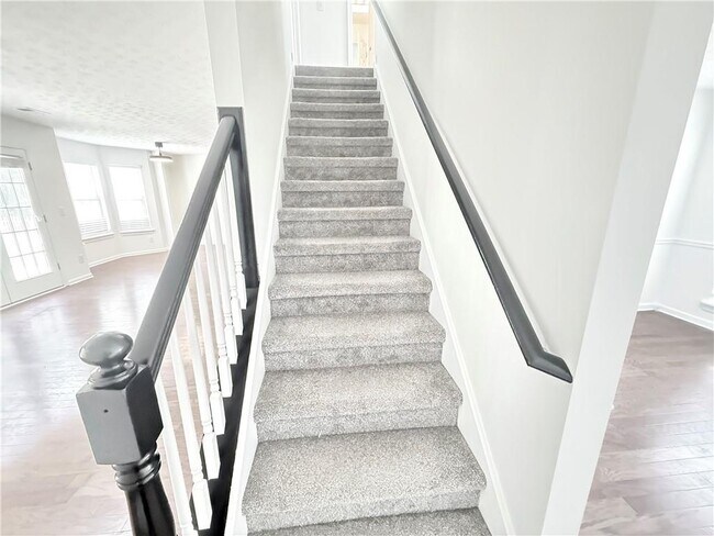 Building Photo - 4030 Brushy Creek Way
