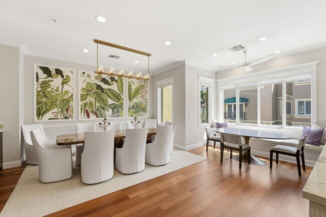 Building Photo - 921 Osceola Dr