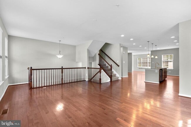 Building Photo - 6704 Saw Mill Ct