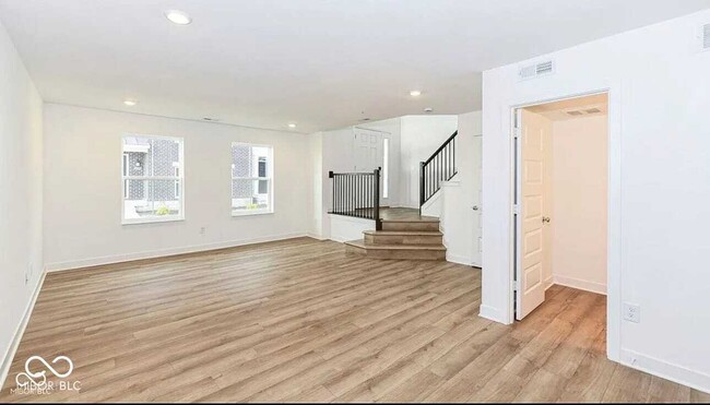 Building Photo - 9326 Somerford Dr