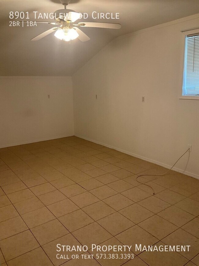 Building Photo - 8901 Tanglewood Cir