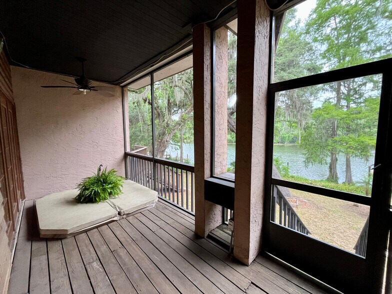 Building Photo - 6050 River Trace Rd