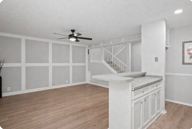 Building Photo - 3502 Burlington St