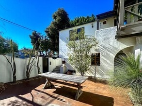 Building Photo - 601 Termino Ave