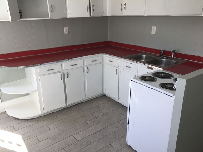 Building Photo - 3 bed/ 2 bath house in Seneca