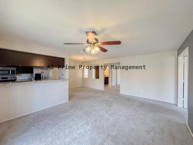 Building Photo - 9345 N 92nd St