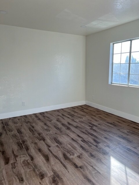 Building Photo - MPEJIMM UNIT 3