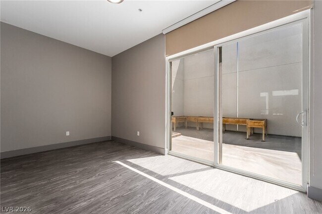 Building Photo - 2775 W Pebble Rd