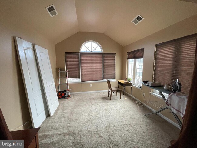 Building Photo - 25211 Bald Eagle Terrace