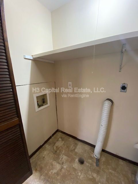 Building Photo - 901 2nd St