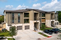 Building Photo - Wilder