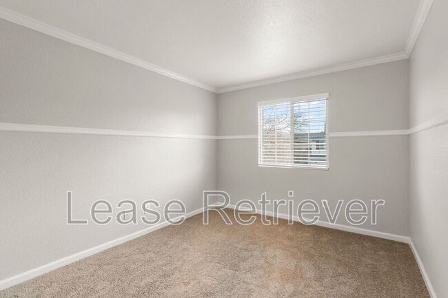 Building Photo - 1943 Remembrance Ln