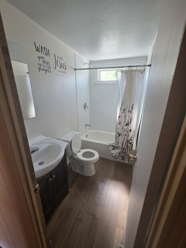 Building Photo - 9126 Milpas Dr