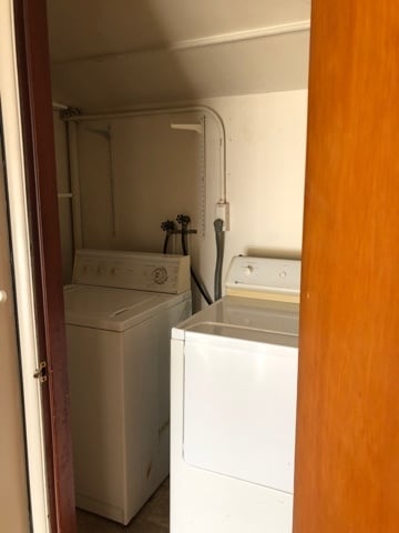 Laundry off of kitchen area. - 4808 SE Salmon St