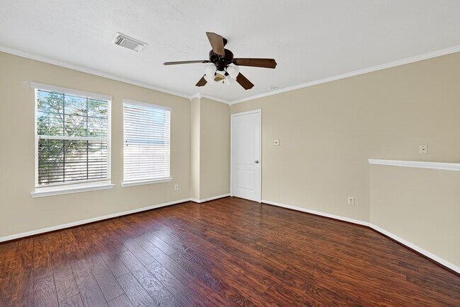 Building Photo - 7407 Hollister Ridge