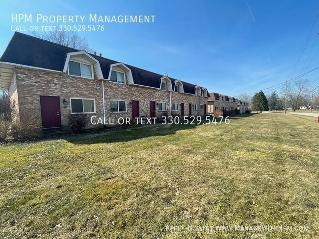 Primary Photo - 159 W Overdale Dr