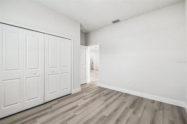 Building Photo - 13053 SW 36th Ct