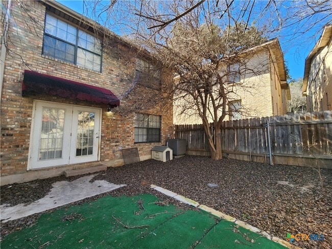 Building Photo - 21 Moss Rock Dr