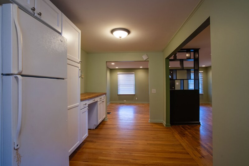 Building Photo - 2063 Delano Dr NE