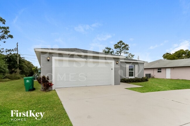 Building Photo - 4522 SW Savona Blvd