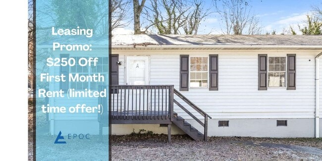 Building Photo - 638 S Elm St