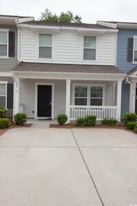Building Photo - 305 Cherwell ct