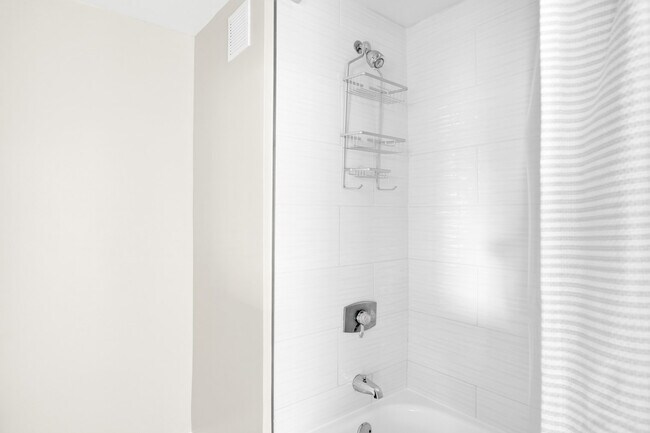 Building Photo - 1515 Richmond Hwy