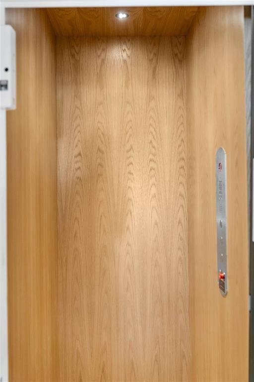 Building Photo - 5265 Peachtree Dunwoody Rd NE