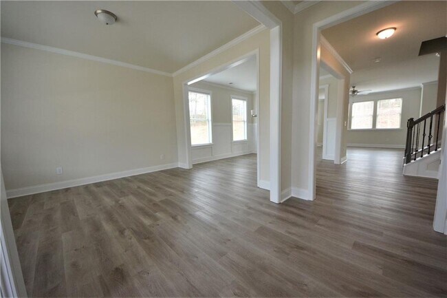 Building Photo - 68 Hellen Vly Dr