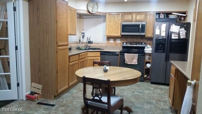 Building Photo - 2 br, 1 bath House - 1004 Arcturus Dr
