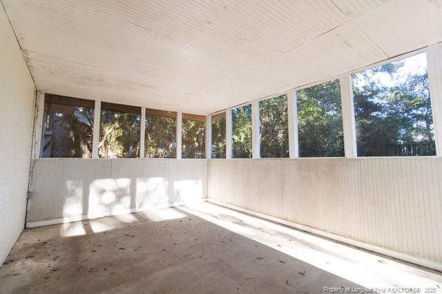 Building Photo - 2013 Mango Cir