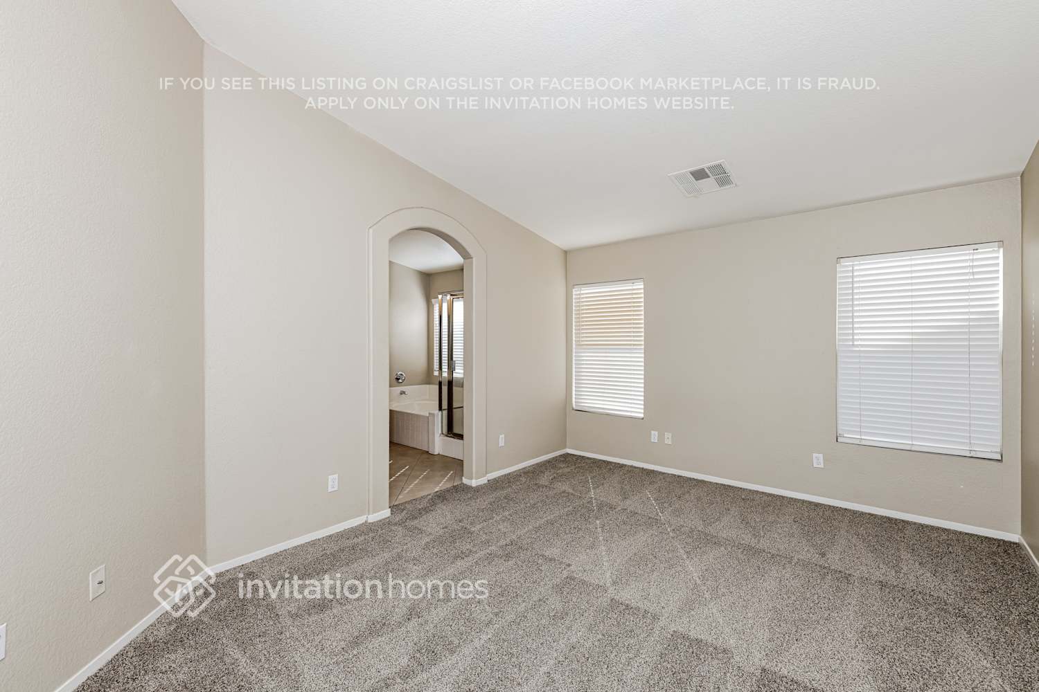 Building Photo - 2772 Echo Springs St