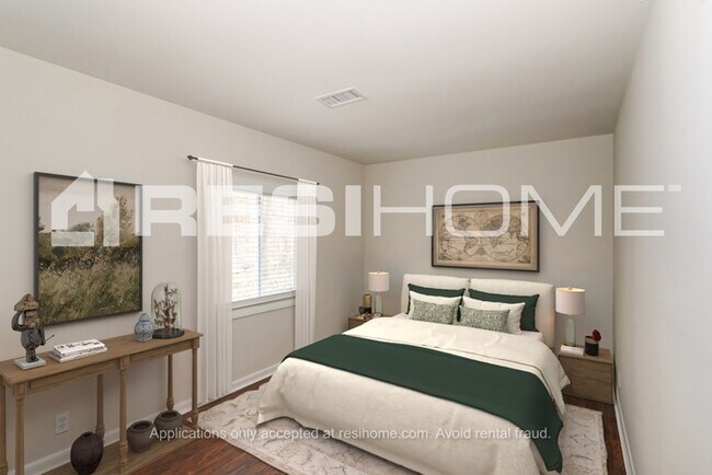 Building Photo - 428 Raintree Dr