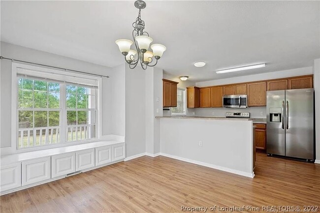 Building Photo - 366 Colonial Hills Dr