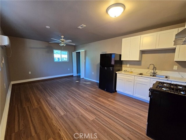 Building Photo - 16823 Ironton Dr