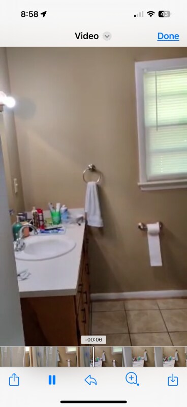 Building Photo - 3362-3362 Normandy Park Rd