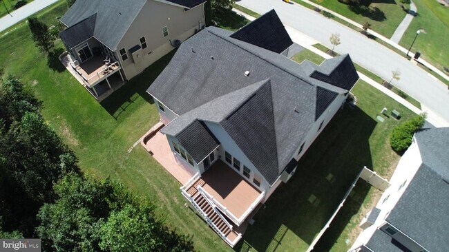 Building Photo - 7570 Arundel Woods Dr