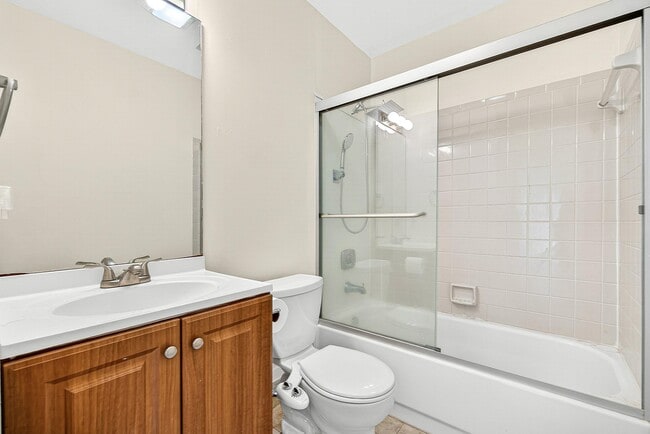 Building Photo - 7883 Blackwood Ln