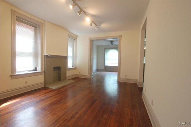 Building Photo - 3809 Shenandoah Ave