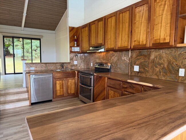 Building Photo - Kaanapali Vista Home