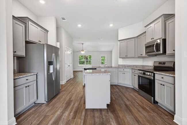 Building Photo - 15740 Racheal Drive