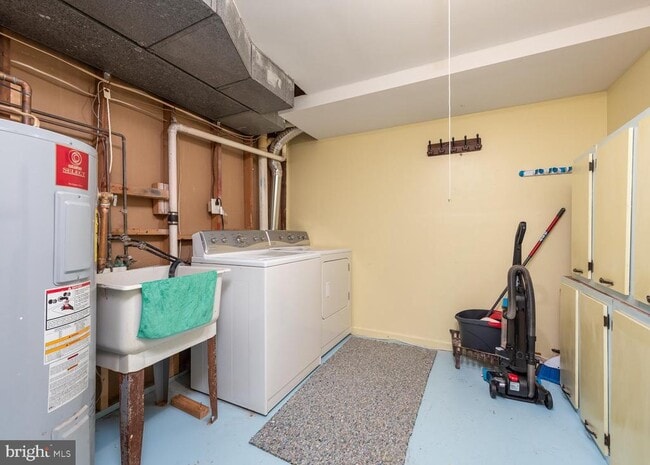 Building Photo - 10544 Eastwind Way