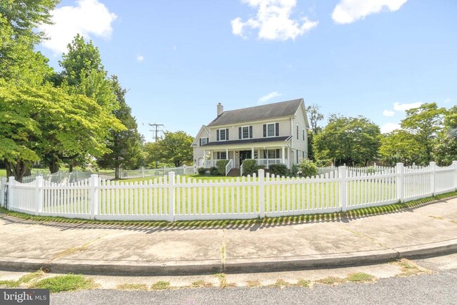 Building Photo - 7009 Hickory Hill Rd